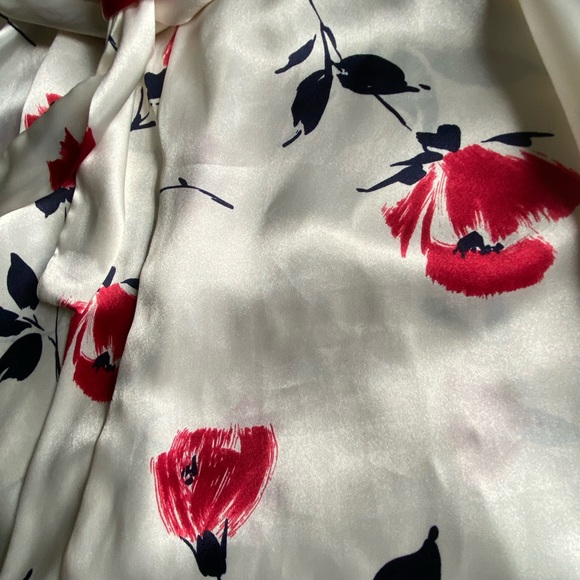 LA Intimates Women’s Robe - Picture 5 of 10